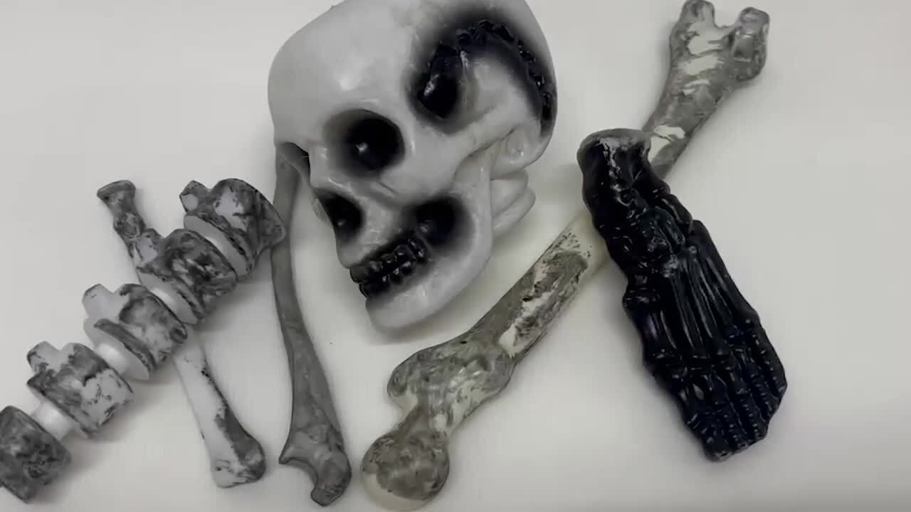 楽天市場】ハロウィン 飾り 骸骨 ガイコツ 模型 光る 蓄光 タイプ 全長